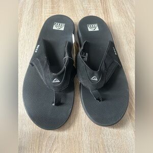Reef Men’s size 15 New Flip Flops